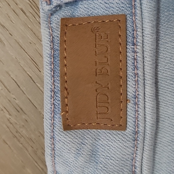 Judy Blue Jeans Women's sz 7/28 Boyfriend Fit Mid Rise Light Wash Ankle Denim - Picture 6 of 16